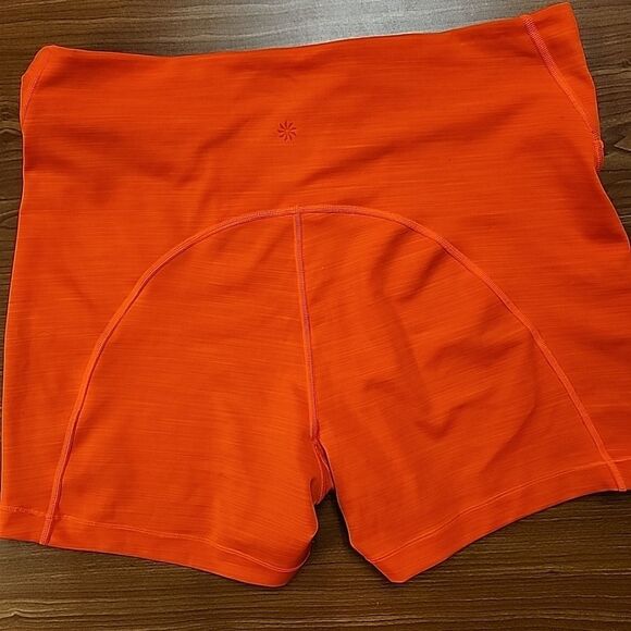 Athleta Ultimate Stash Pocket Shorts Womens Size 2X Orange 4.5" Gym Run Pull On - Picture 3 of 9